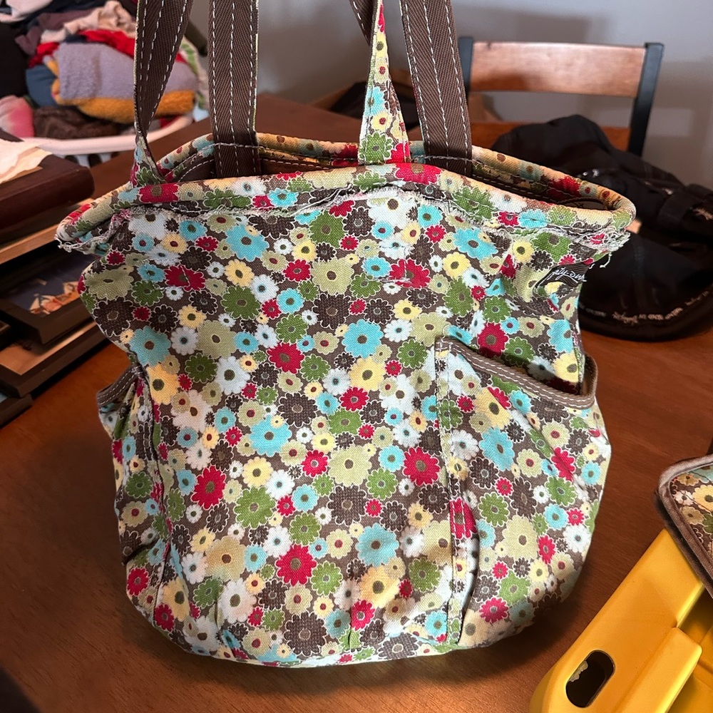 Thirty one metro retro purse and wallet